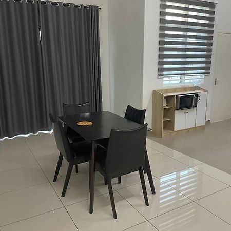 Bungalow Homestay Jasin Perdana Εξωτερικό φωτογραφία