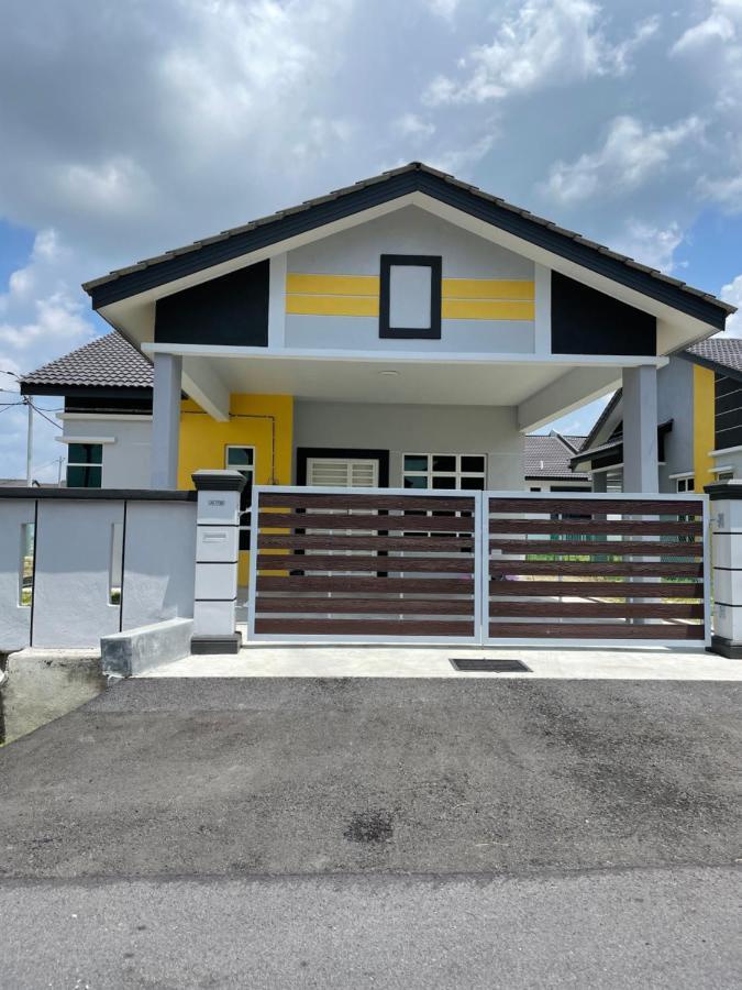Bungalow Homestay Jasin Perdana Εξωτερικό φωτογραφία