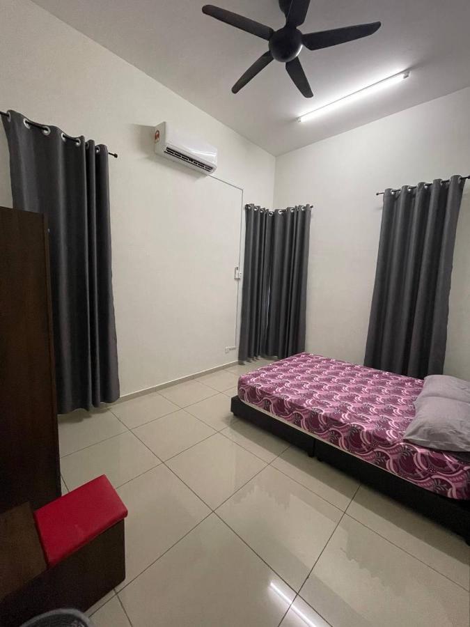 Bungalow Homestay Jasin Perdana Εξωτερικό φωτογραφία