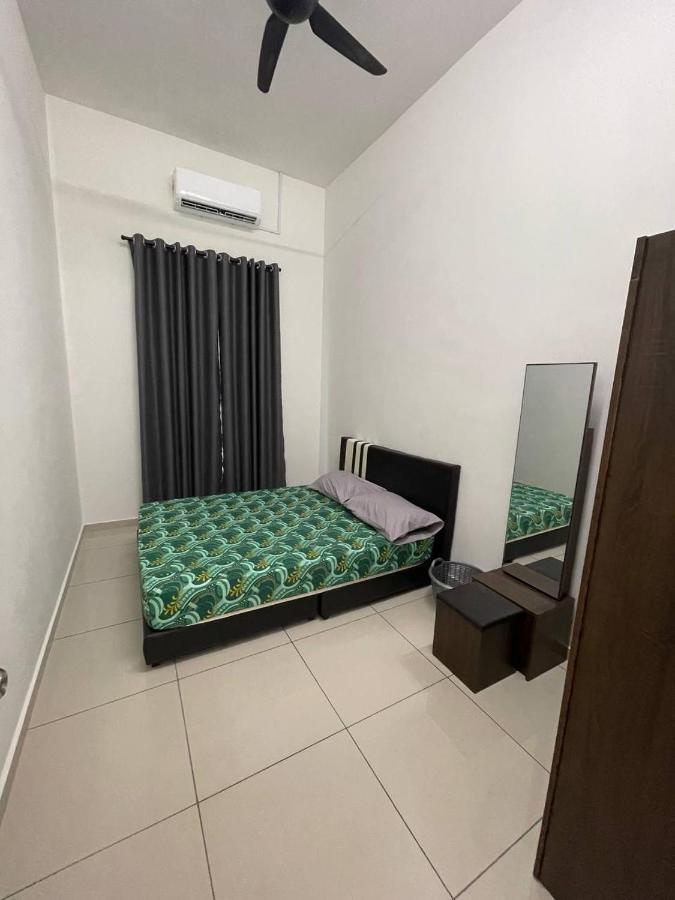 Bungalow Homestay Jasin Perdana Εξωτερικό φωτογραφία